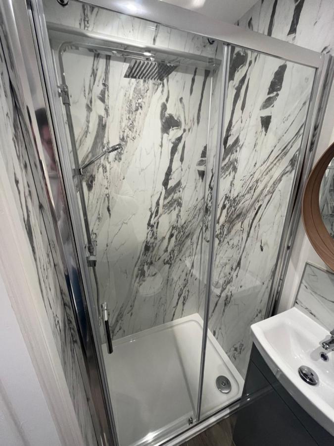 Corner Stone House - Apartment 1 غريت يورماوث المظهر الخارجي الصورة